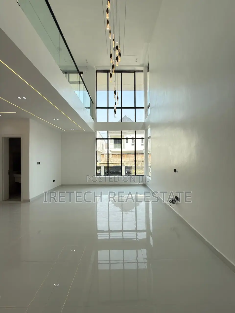 5bdrm Duplex in Megamound Estate, Lekki Phase 2 for sale in Lekki Phase 2
