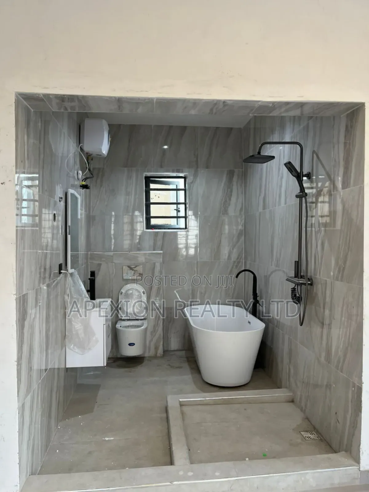 4bdrm Duplex in Spring Valley Estate, Sangotedo for sale in Sangotedo