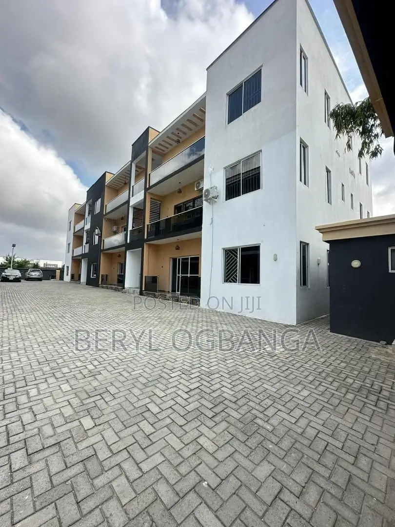 2bdrm Apartment in Ikota for sale in Ikota
