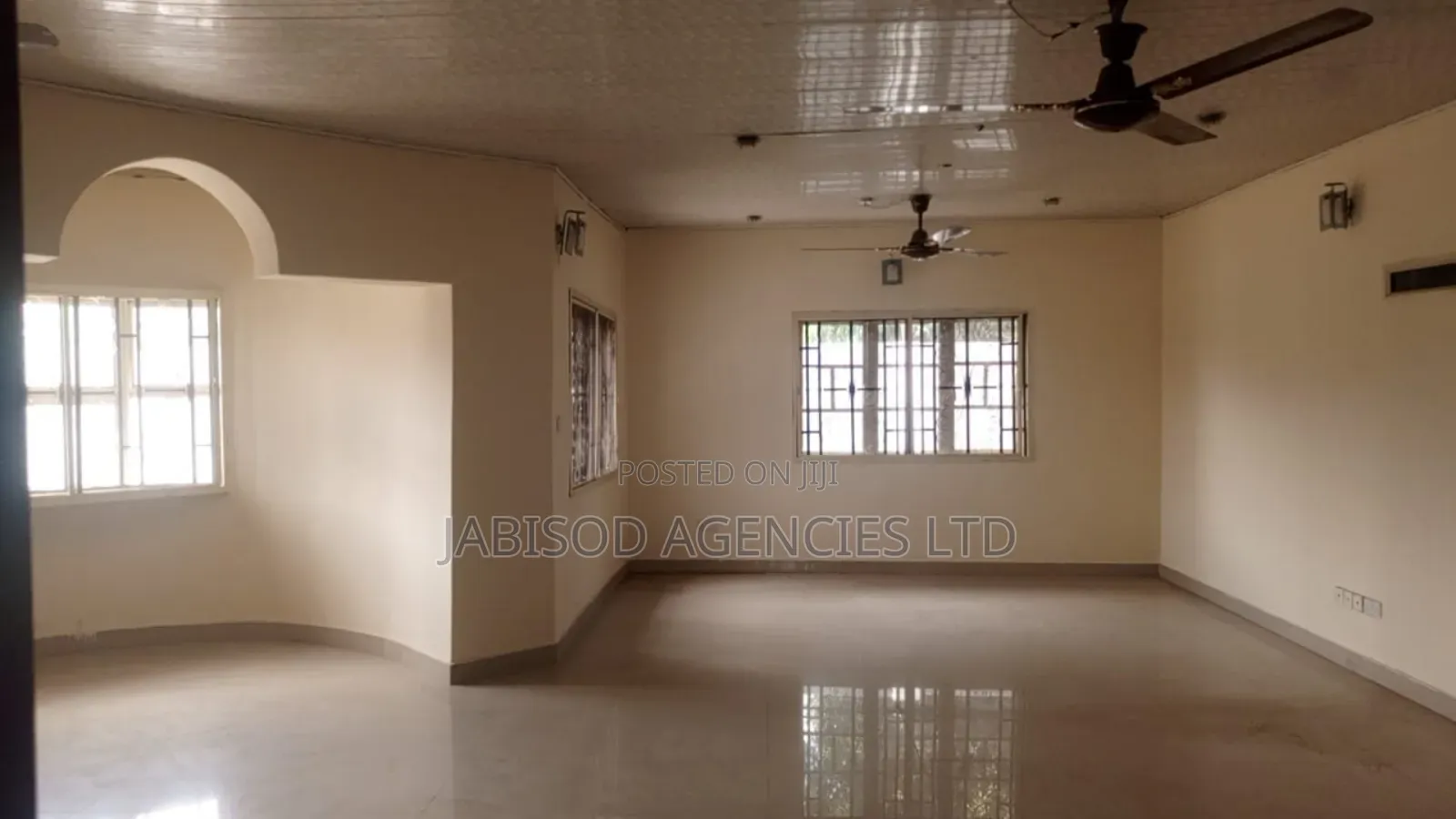 2bdrm Bungalow in Ile-Omi, Ijede / Ikorodu for sale in Ijede / Ikorodu