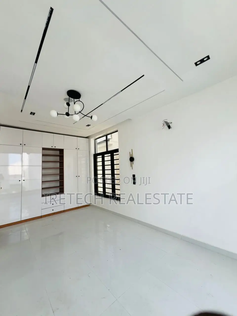 3bdrm Duplex in Ikota Gra for sale in Ikota