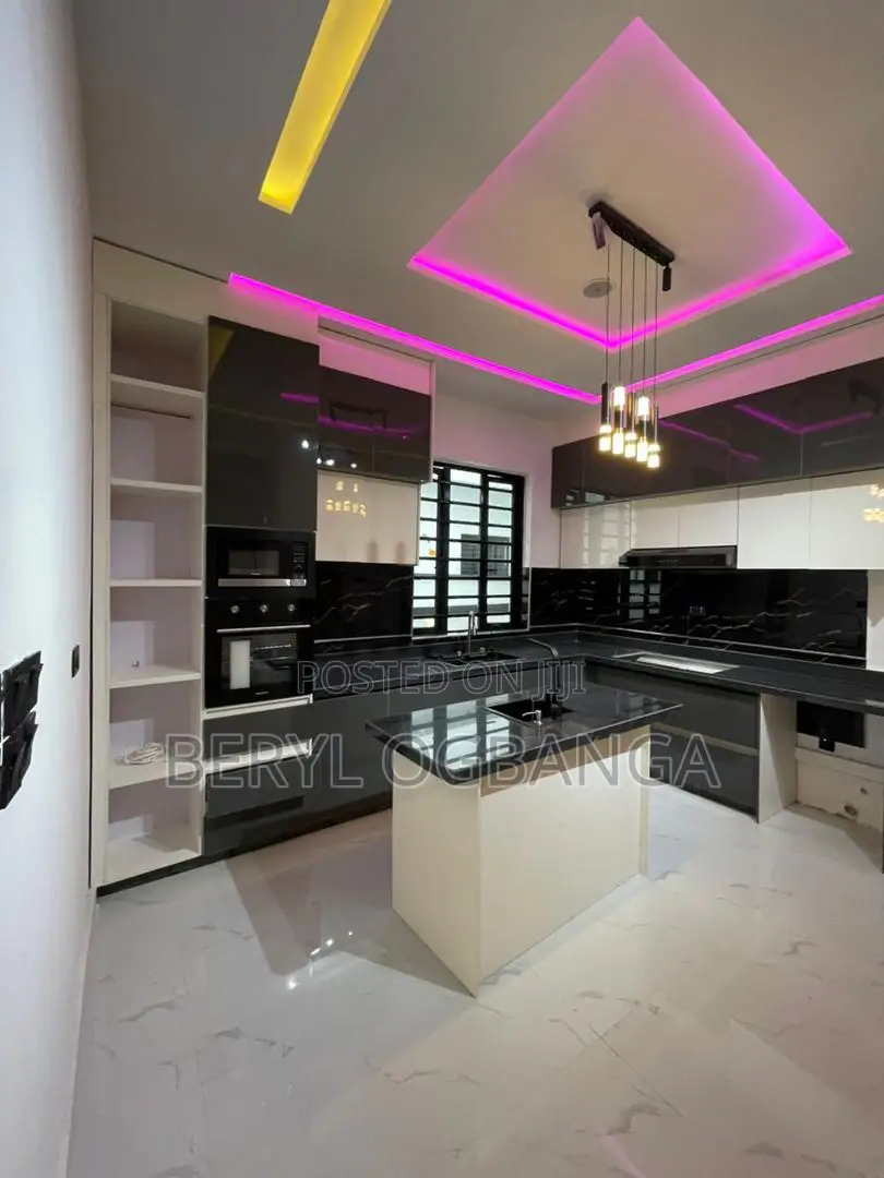 4bdrm Duplex in Ado / Ajah for sale in Ado / Ajah