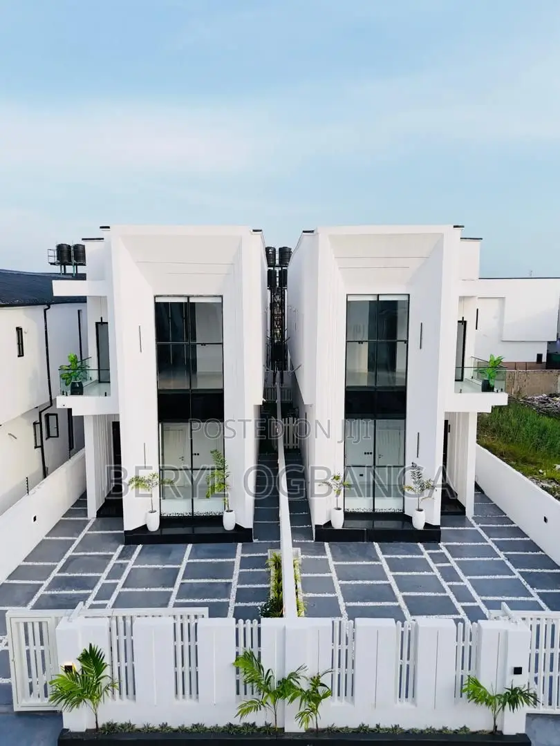 5bdrm Duplex in Ado / Ajah for sale in Ado / Ajah