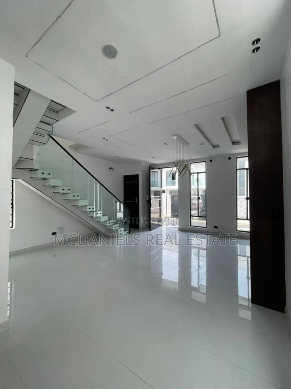 4bdrm Duplex in Ikate for sale in Ikate