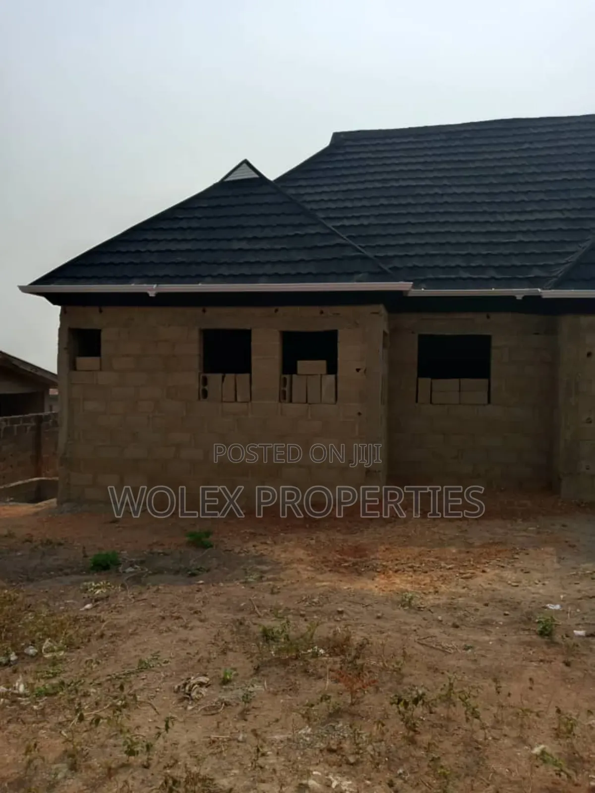 4bdrm Bungalow in Wakakaje, Wakajaye for sale in Wakajaye