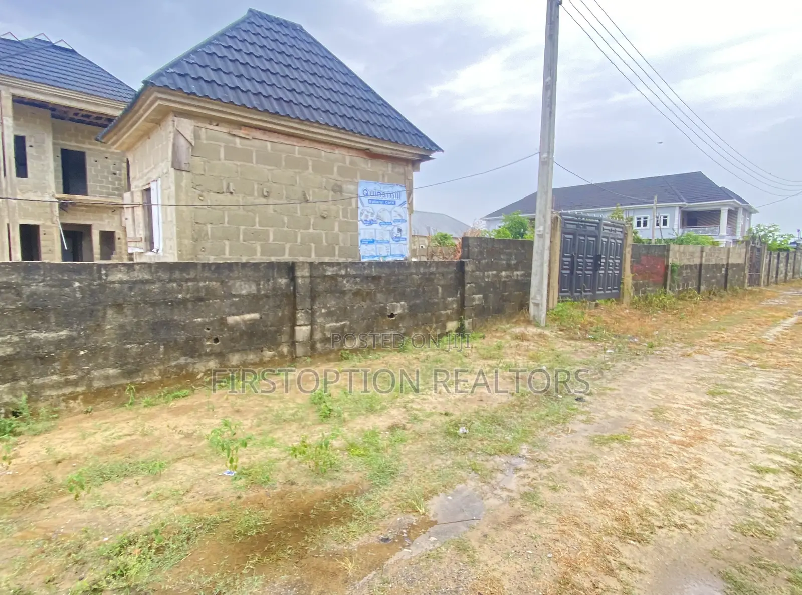 8plots of Land Measuring at Allsaints Estate Ogombo Ajah Lagos in Ogombo