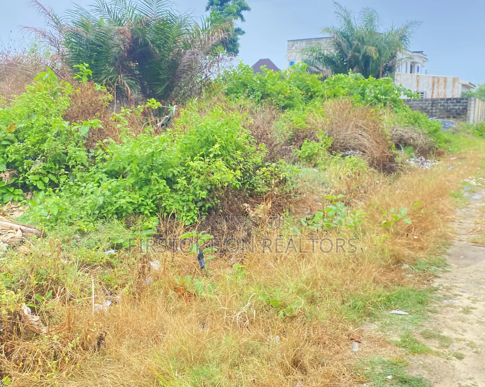 8plots of Land Measuring at Allsaints Estate Ogombo Ajah Lagos in Ogombo