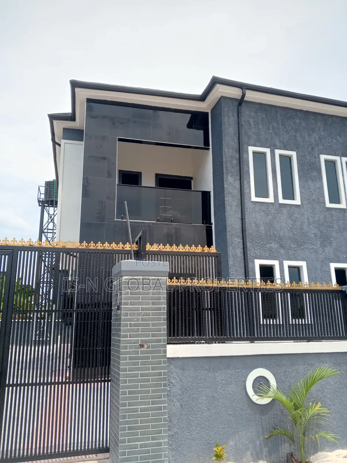 4bdrm Duplex in Army Estate, Warri for sale in Warri