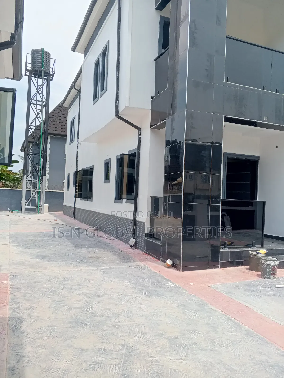 4bdrm Duplex in Army Estate, Warri for sale in Warri