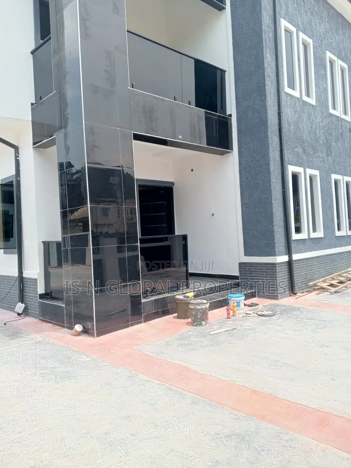 4bdrm Duplex in Army Estate, Warri for sale in Warri