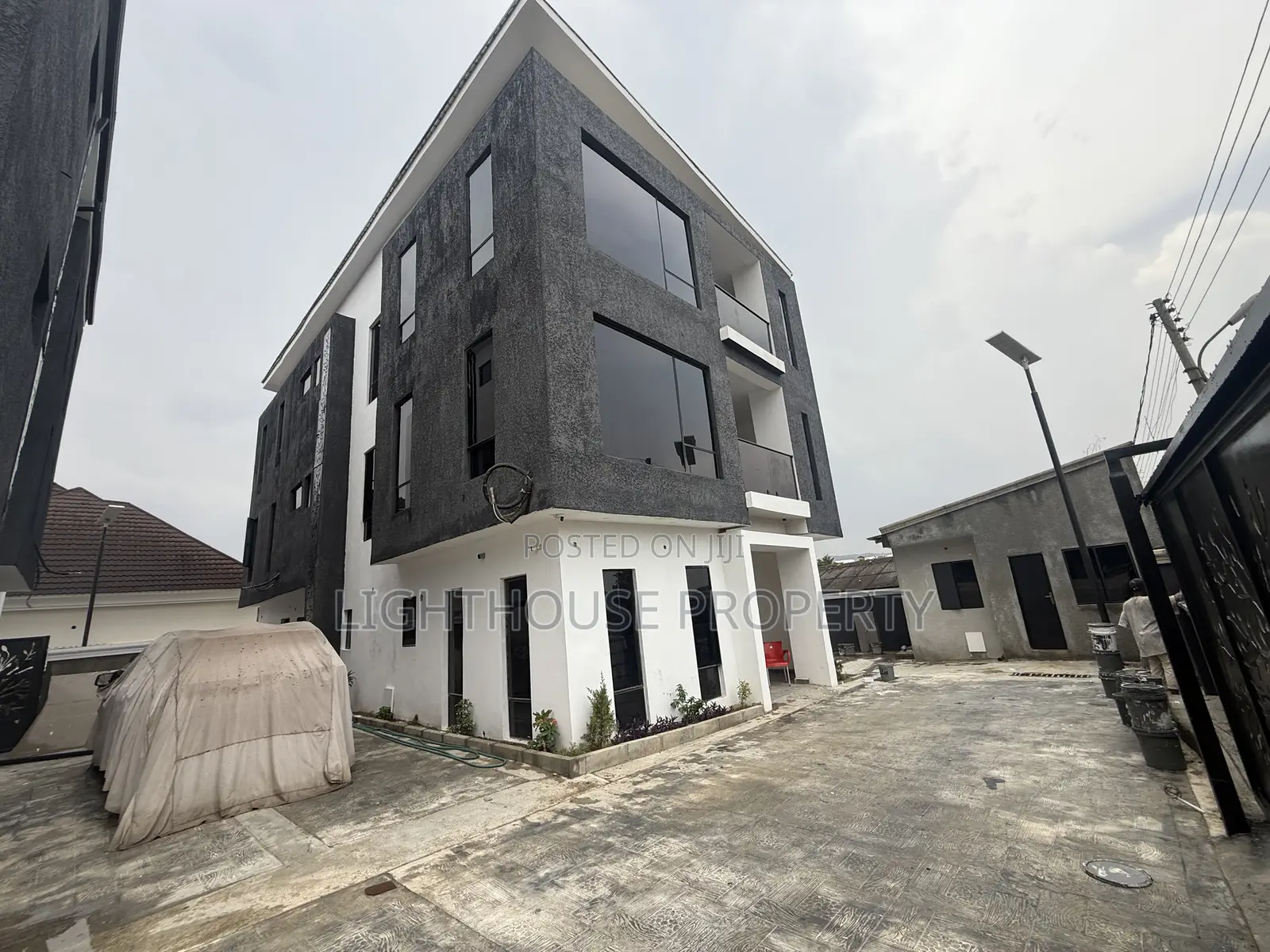5bdrm Duplex in Gwarinpa By Hmedix for rent in Gwarinpa