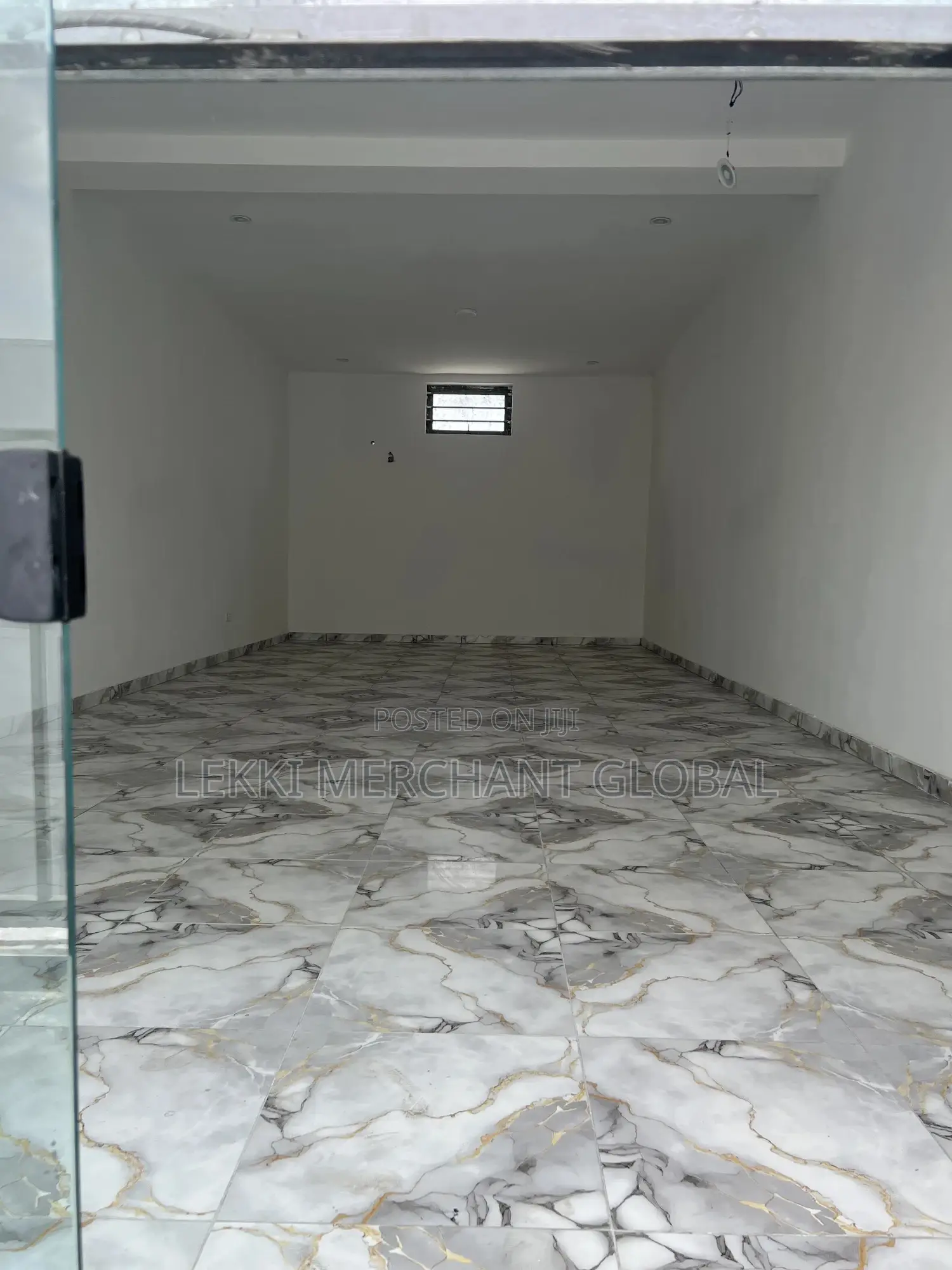 Spacious Shop/ Showroom/Multi Purpose Space Facing Express at Ajah in Olokonla
