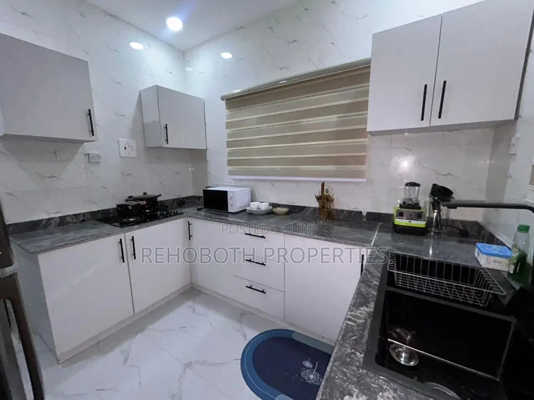 Furnished 2bdrm Bungalow in Orange Gate, Oluyole Estate for rent in Oluyole Estate