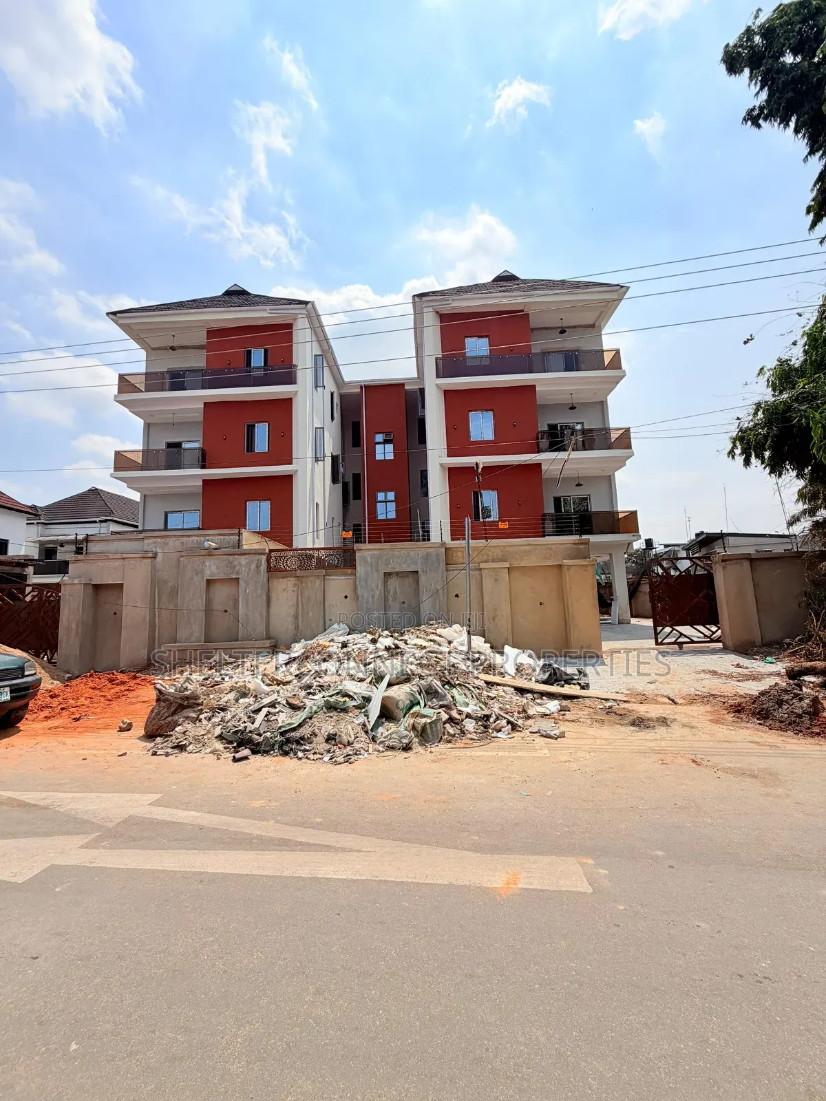 4bdrm Apartment in Ikeja GRA for sale in Ikeja GRA