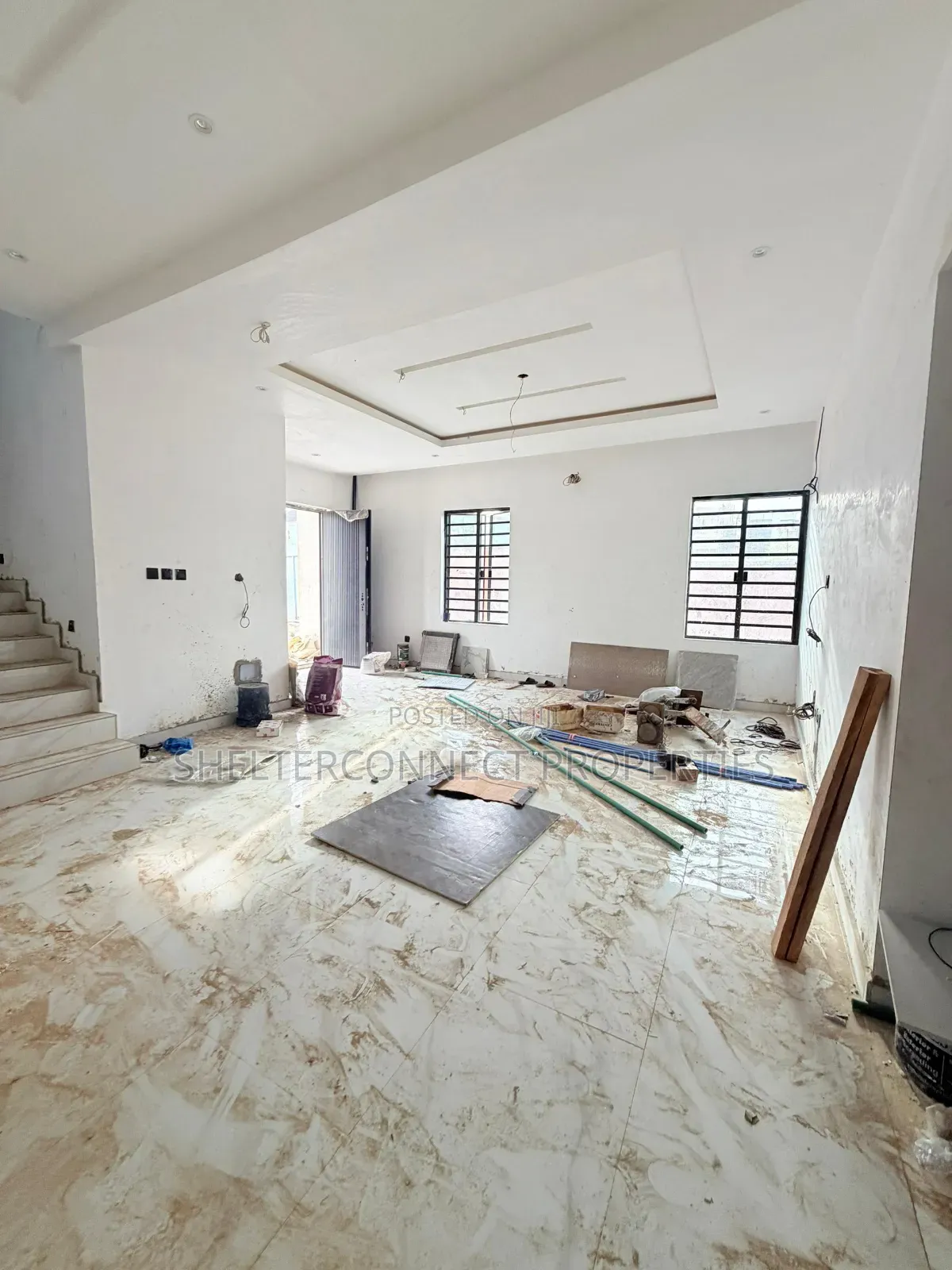 3bdrm Duplex in Adeniyi Jones for sale in Adeniyi Jones