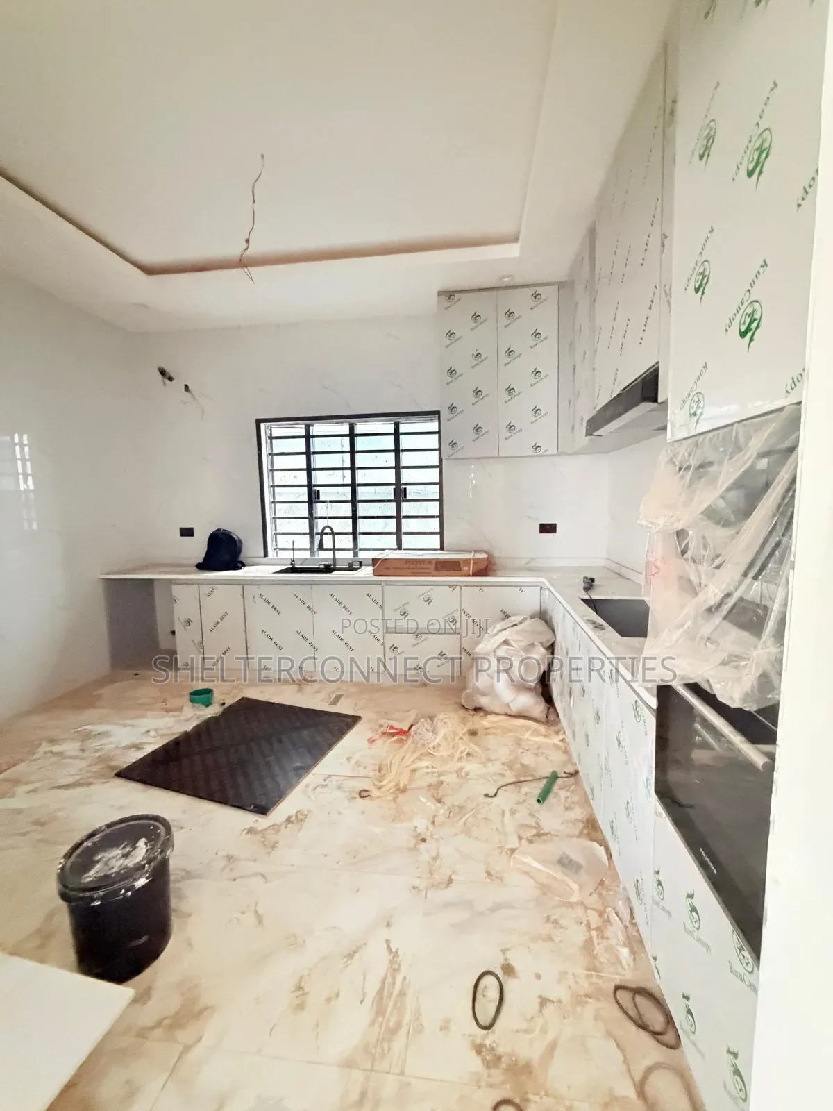 3bdrm Duplex in Adeniyi Jones for sale in Adeniyi Jones