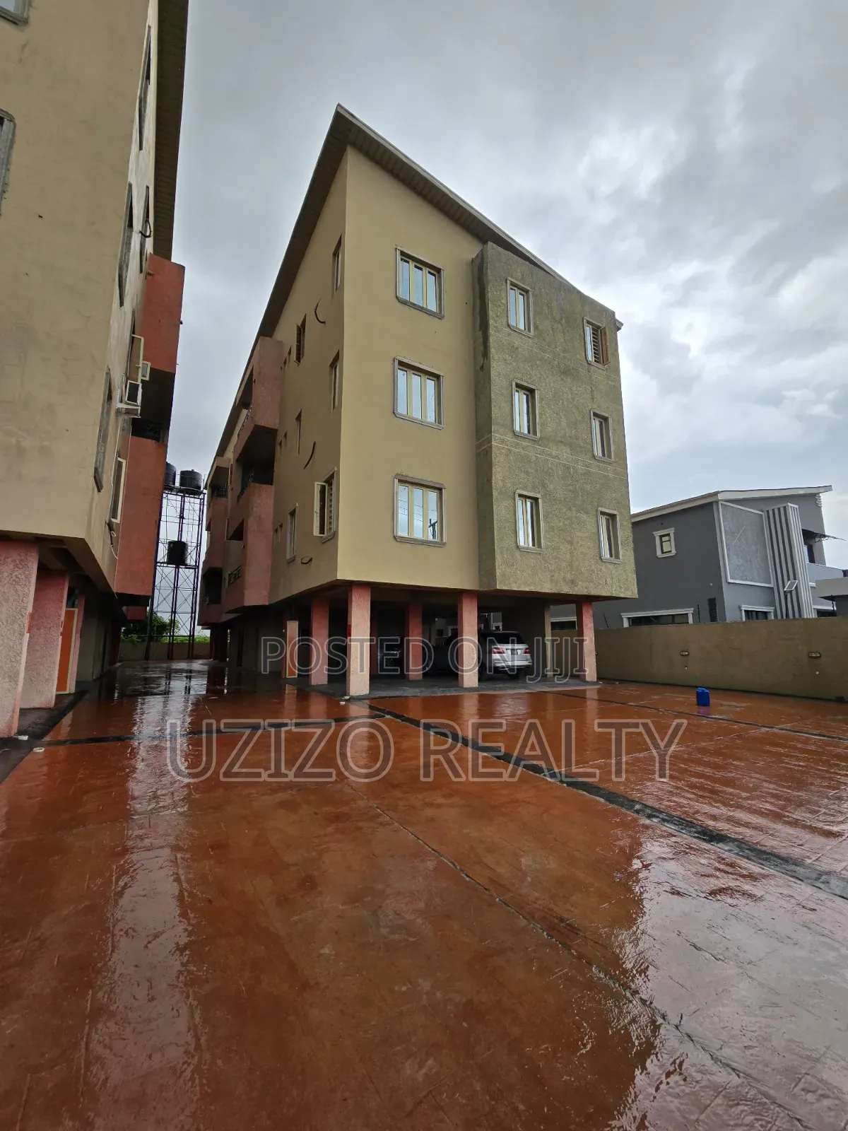 3bdrm Apartment in Sangotedo for sale in Sangotedo