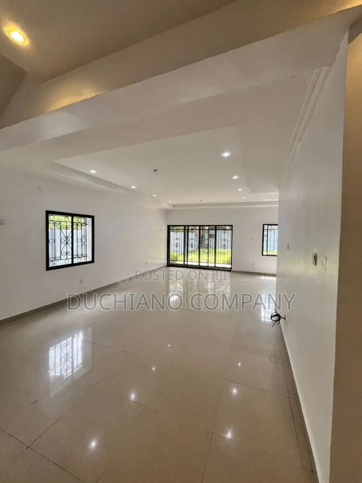 4bdrm Duplex in Vgc Estate for sale in VGC / Ajah
