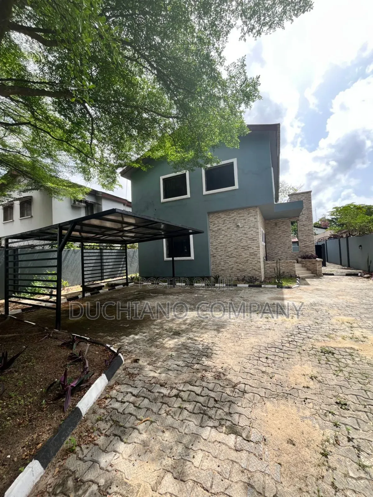 4bdrm Duplex in Vgc Estate for sale in VGC / Ajah