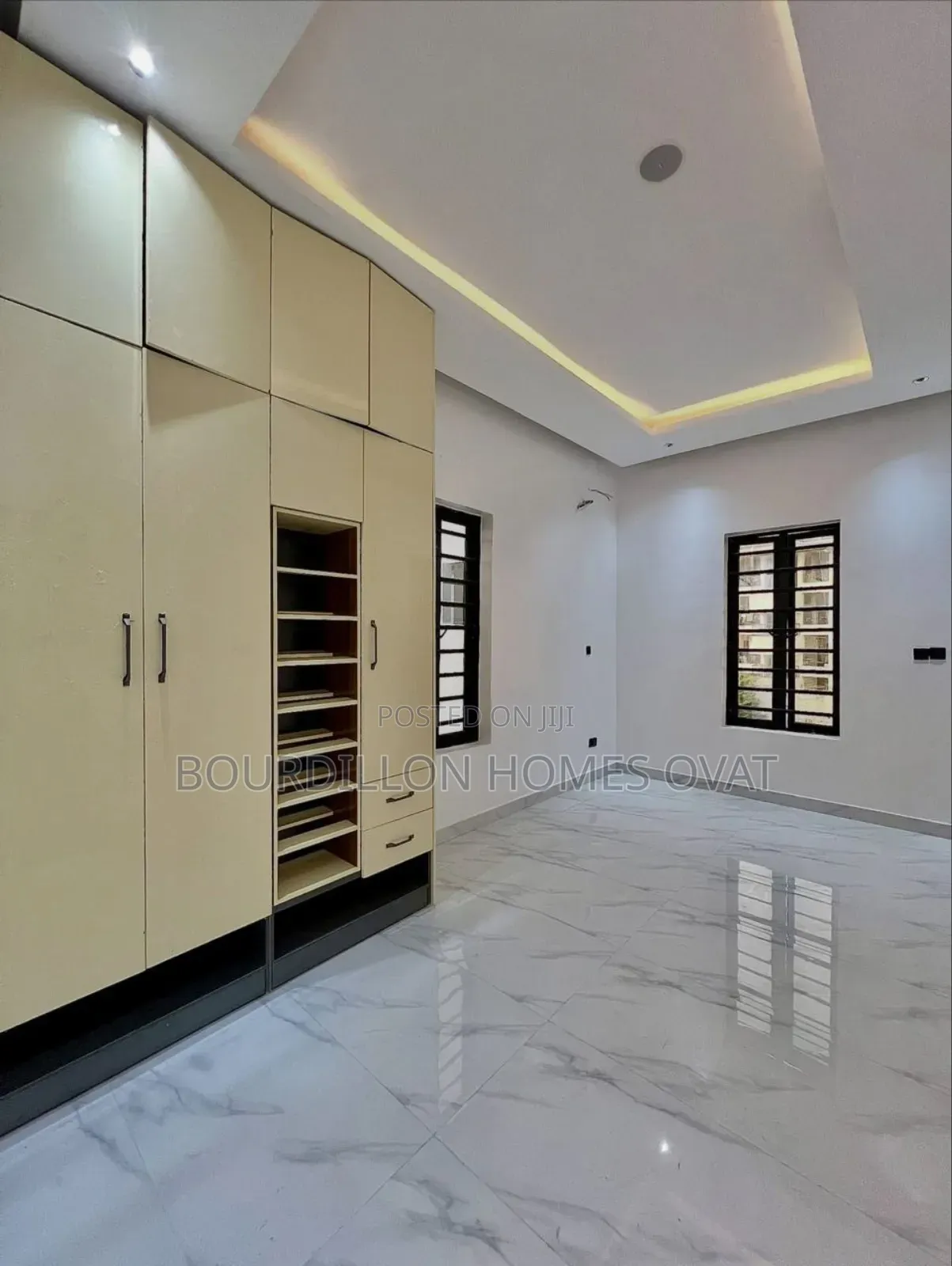 5bdrm Duplex in Orchid Lekki Lagos for sale in Ilaje / Lekki