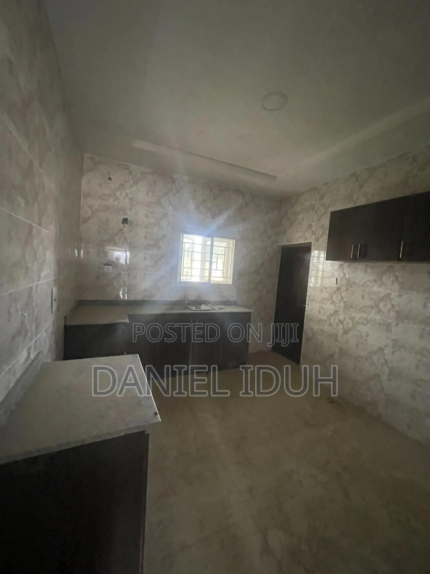 2bdrm Apartment in Sabon Lugbe for rent in Sabon Lugbe