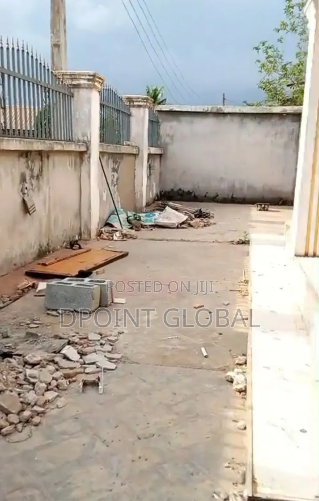 3bdrm Bungalow in Surulere Estate, Meiran for sale in Meiran
