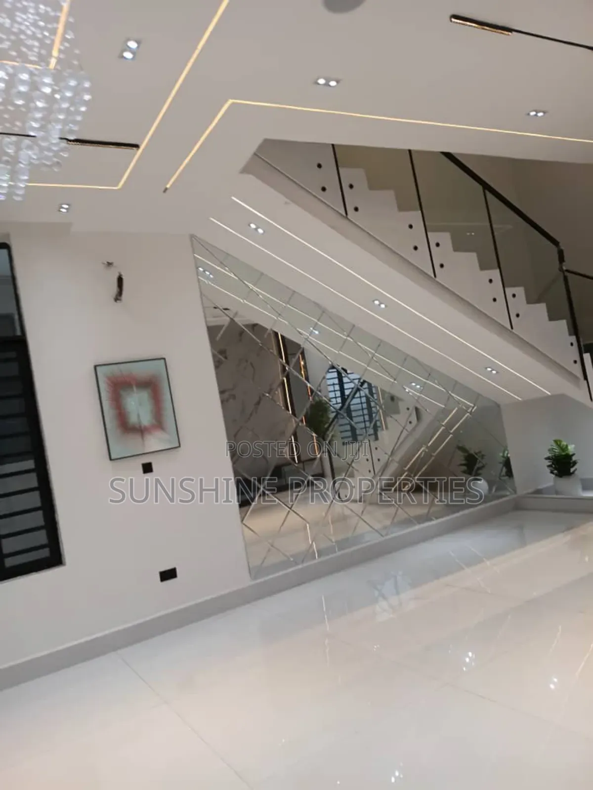 5bdrm Duplex in Lekki Expressway for sale in Lekki Expressway