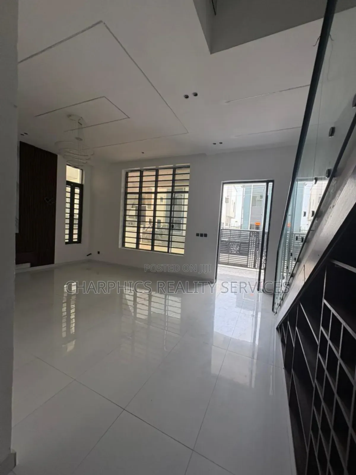4bdrm Duplex in Off Lekki-Epe Expressway for sale in Off Lekki-Epe Expressway