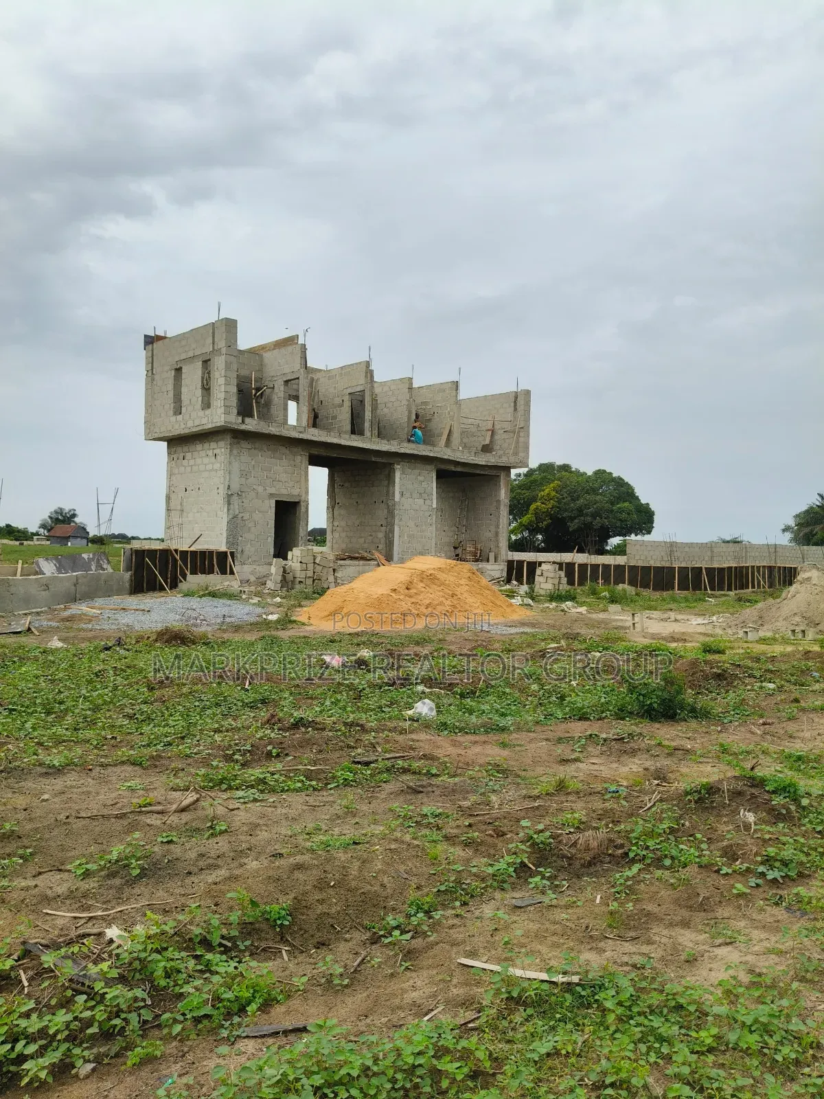 Buy Build Land.Ayo Castle Phase 2, Elerangbe Ibeju Lekki.₦5m Deposit in Elerangbe