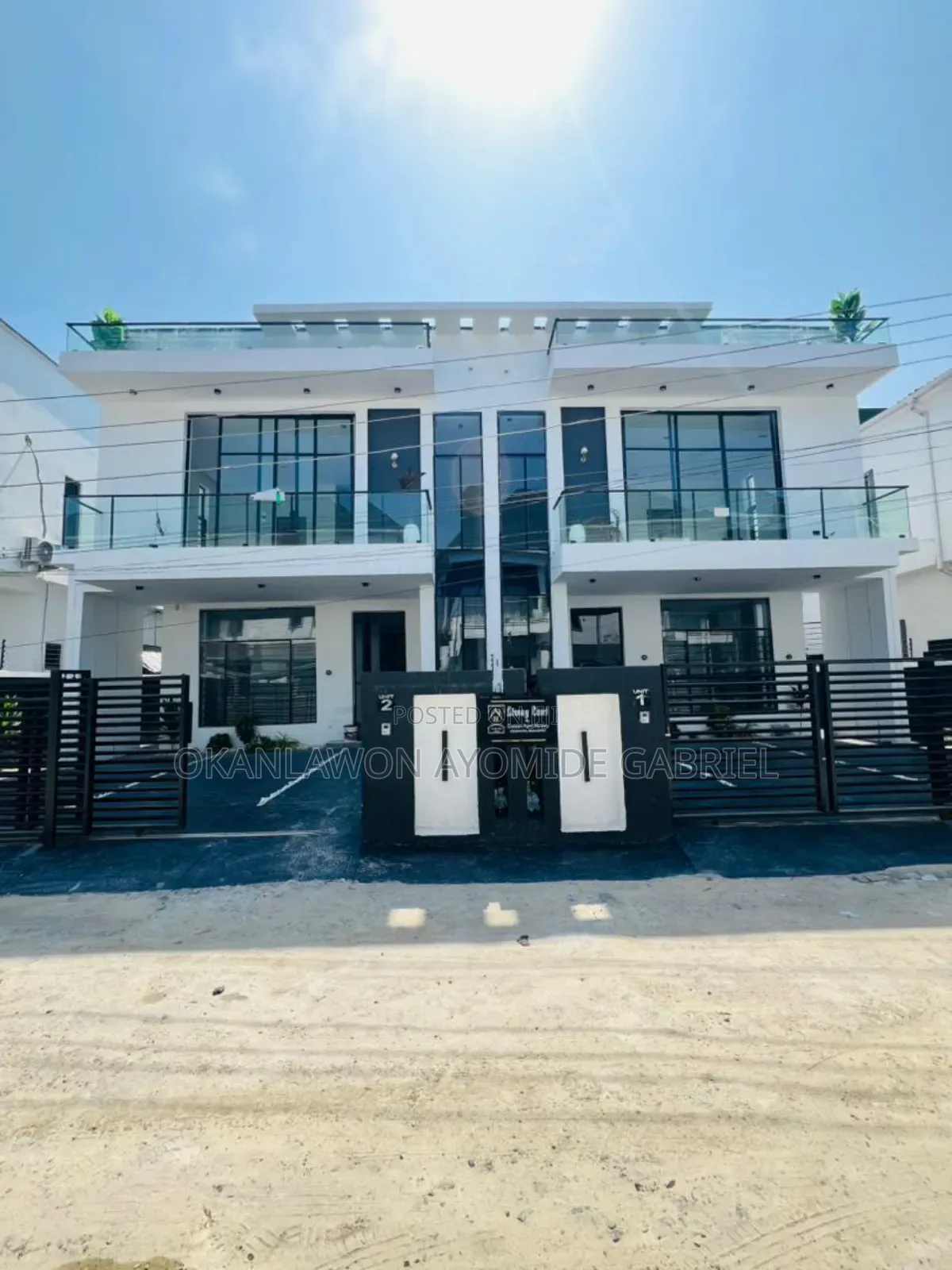 4bdrm Duplex in Ikota for sale in Ikota