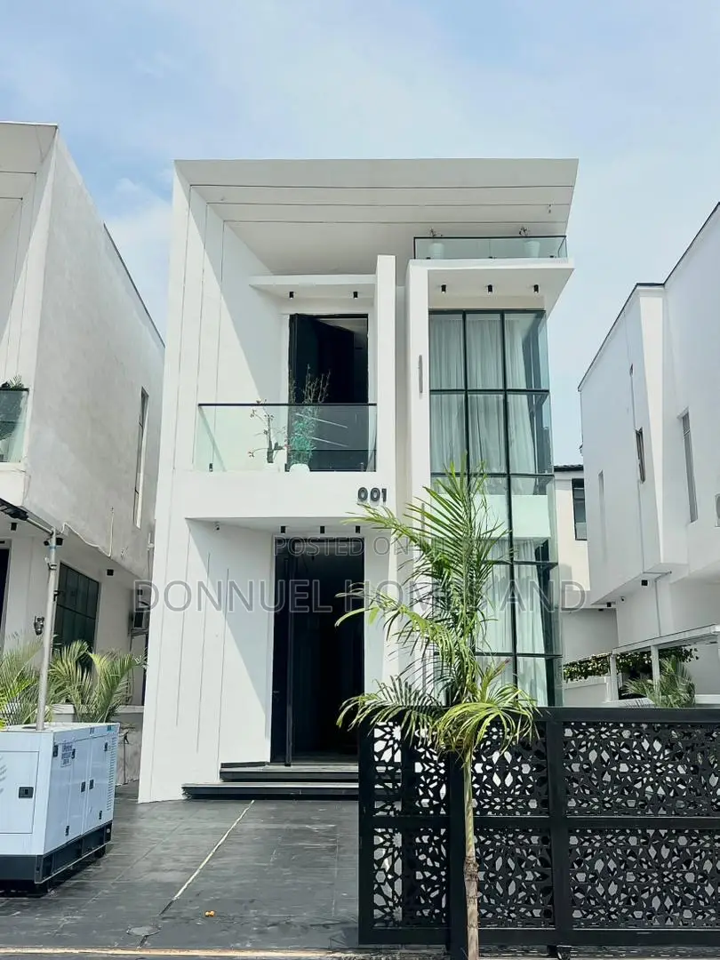Furnished 5bdrm Duplex in Chevron, Ajah for sale in Ajah