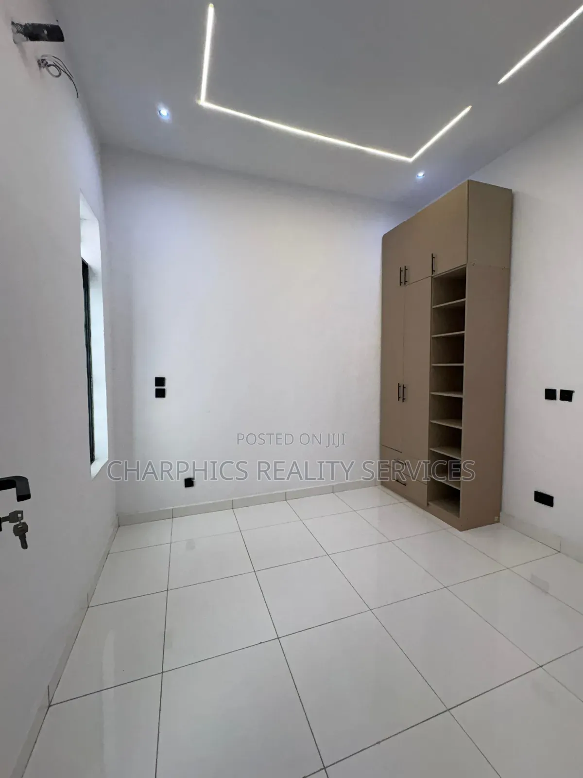 4bdrm Duplex in Off Lekki-Epe Expressway for sale in Off Lekki-Epe Expressway