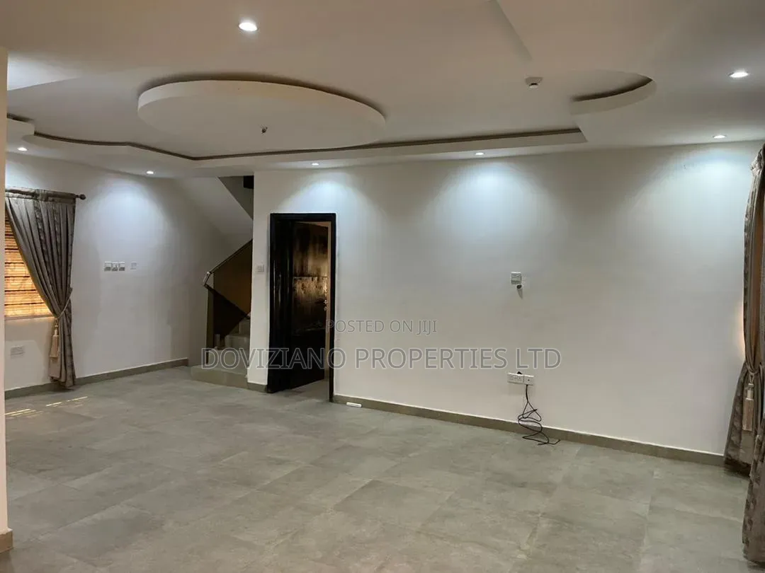 4bdrm Duplex in Ikeja GRA for rent in Ikeja GRA