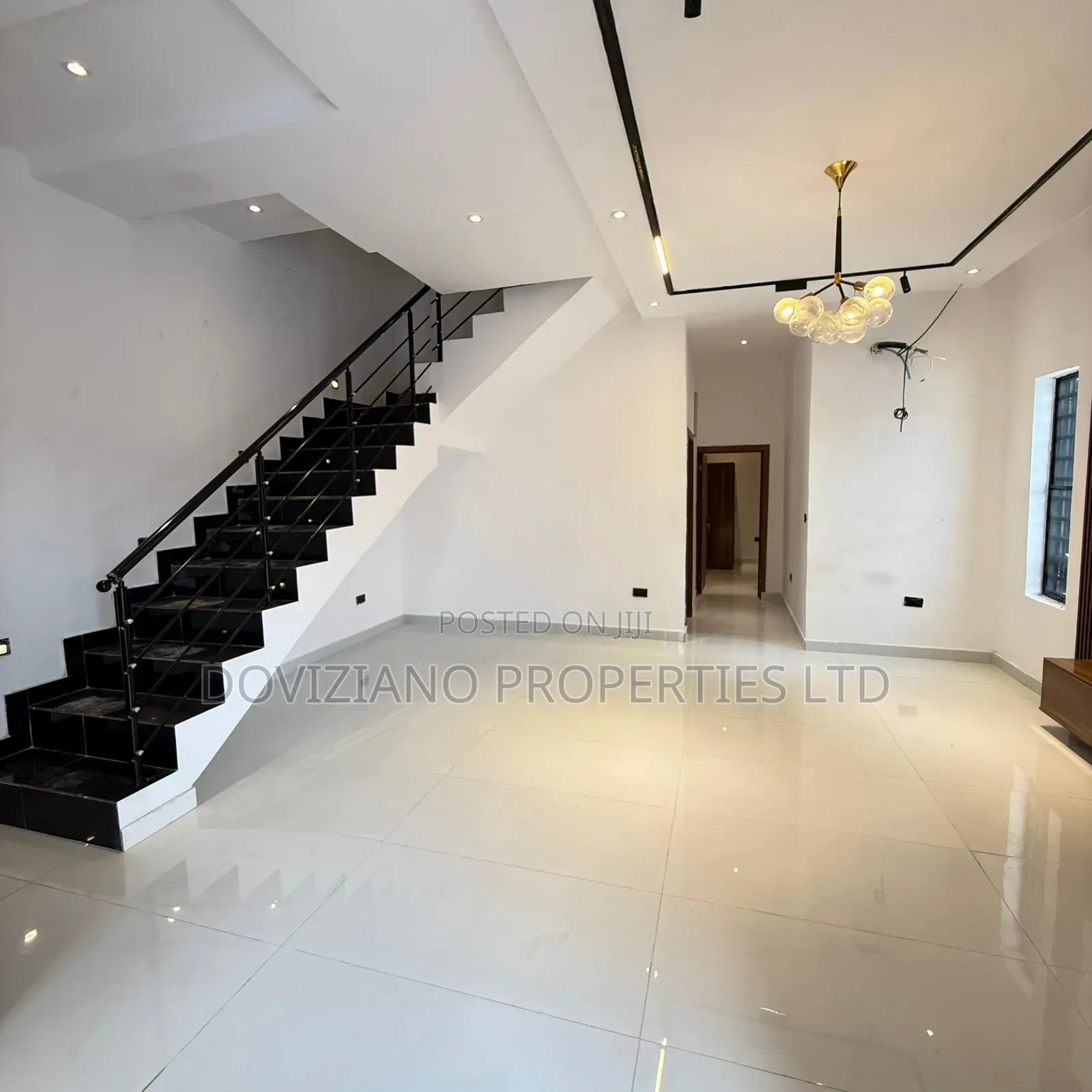 4bdrm Duplex in Sangotedo for sale in Sangotedo
