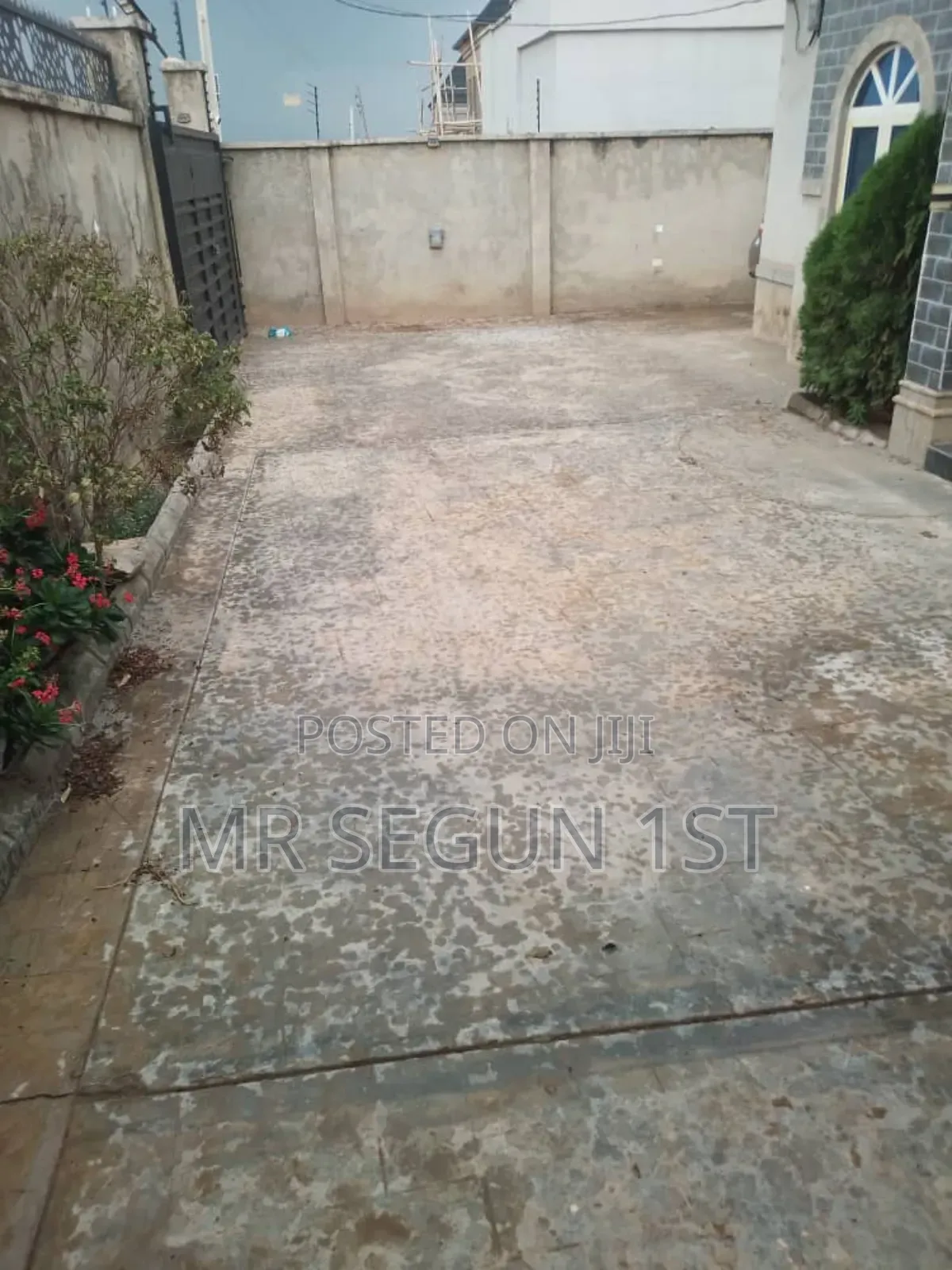 Studio Apartment in Golden Estate, Akala Express for rent in Akala Express