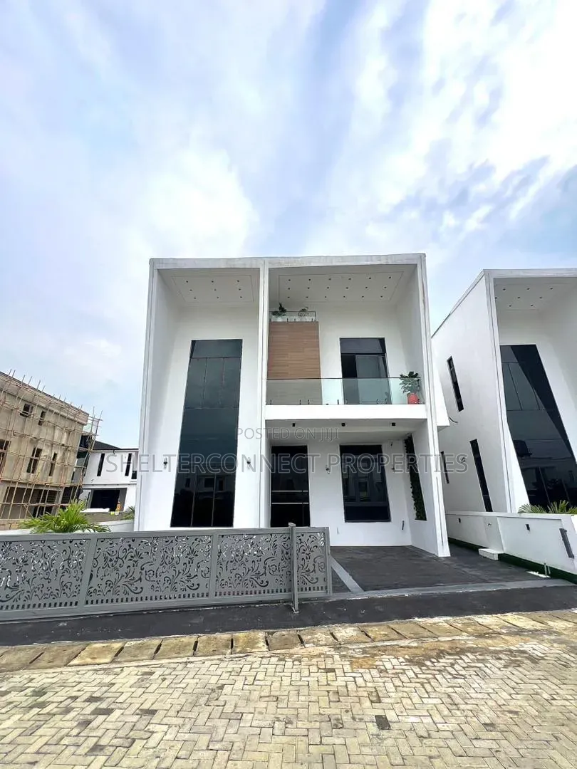 5bdrm Duplex in Lekki Expressway for sale in Lekki Expressway