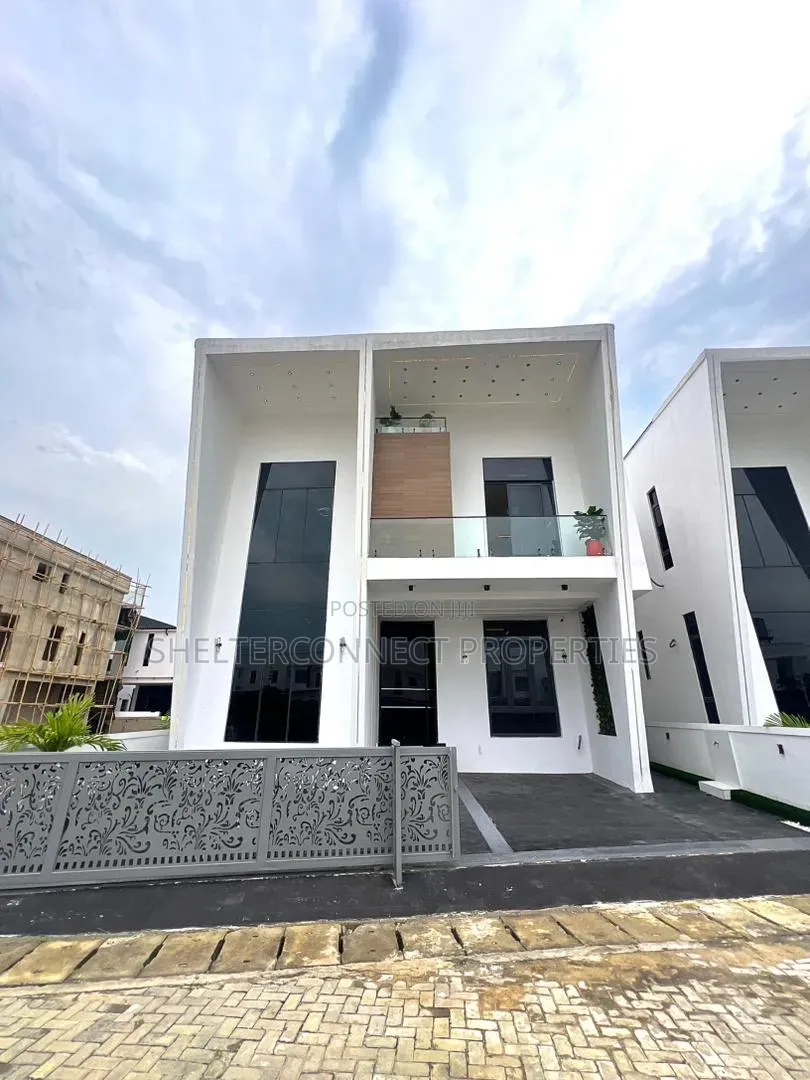 5bdrm Duplex in Lekki Expressway for sale in Lekki Expressway