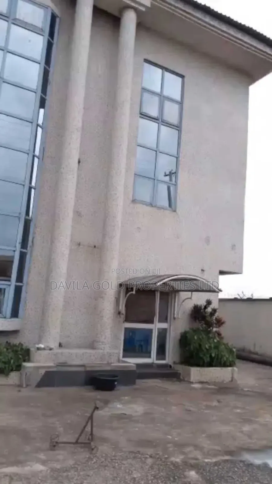 Bank Hall for Lease in Benin City