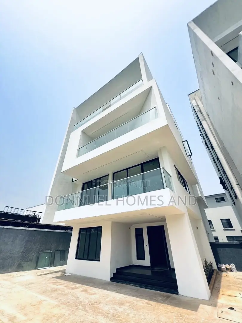 6bdrm Duplex in Banana Island for sale in Banana Island