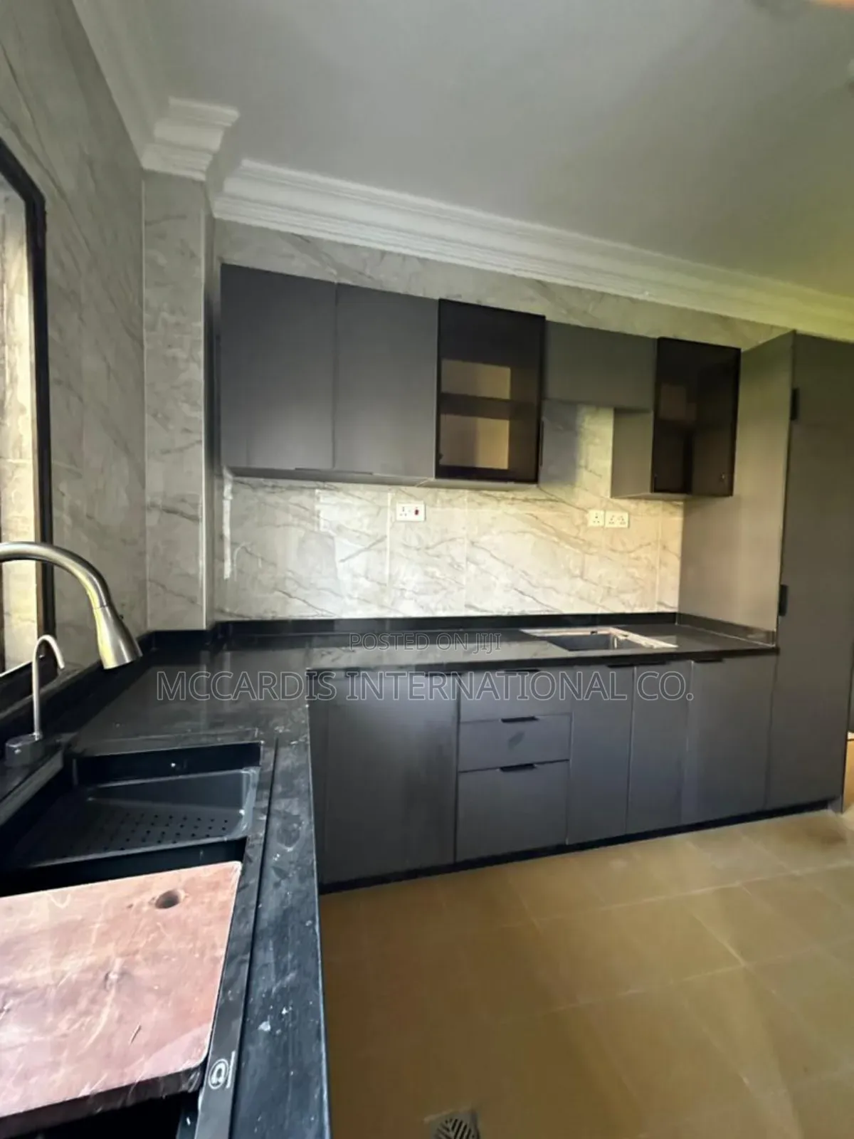 3bdrm Apartment in Abeke Drive Lekki for rent in Lekki Phase 1