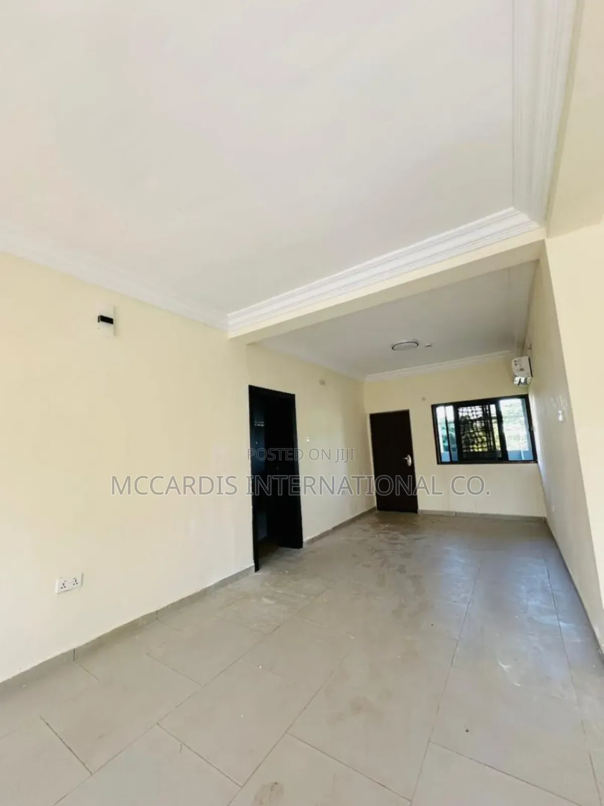 3bdrm Apartment in Abeke Drive Lekki for rent in Lekki Phase 1