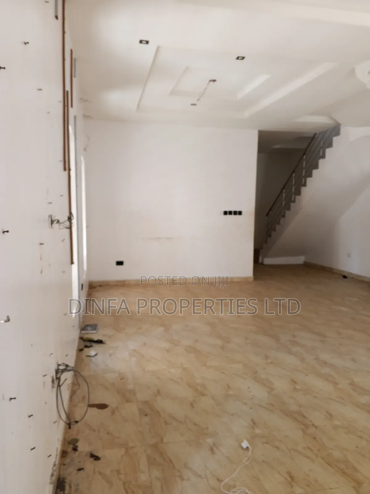 5bdrm Duplex in Orchid Road, Ikota for sale in Ikota
