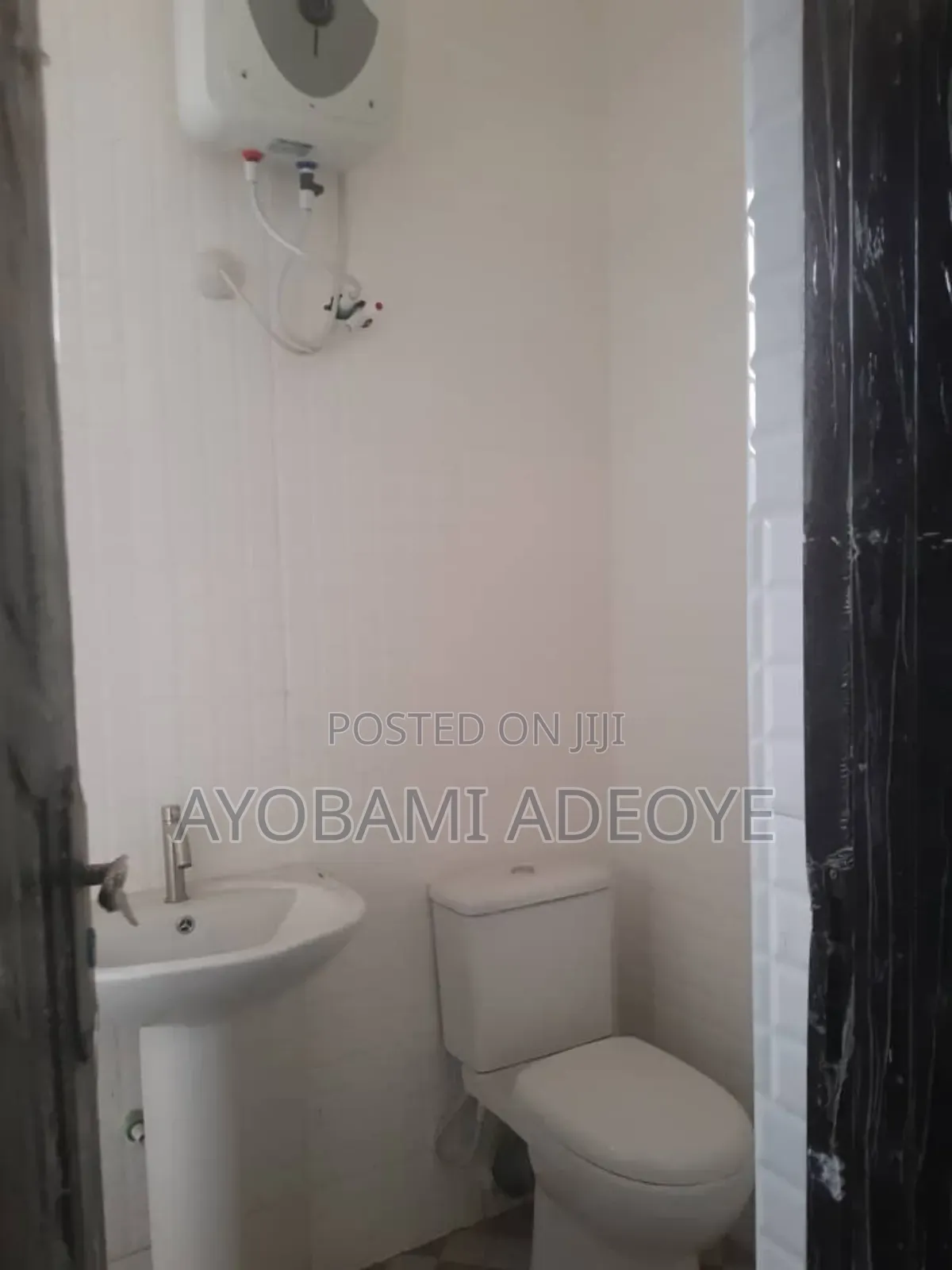2bdrm Apartment in Oribanwa Phase 2, Lakowe for rent in Lakowe