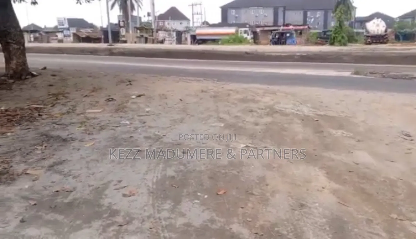 For Sale : 6 Plots Major Obirikwere Flyover New Airport Road, Ph in Obio-Akpor