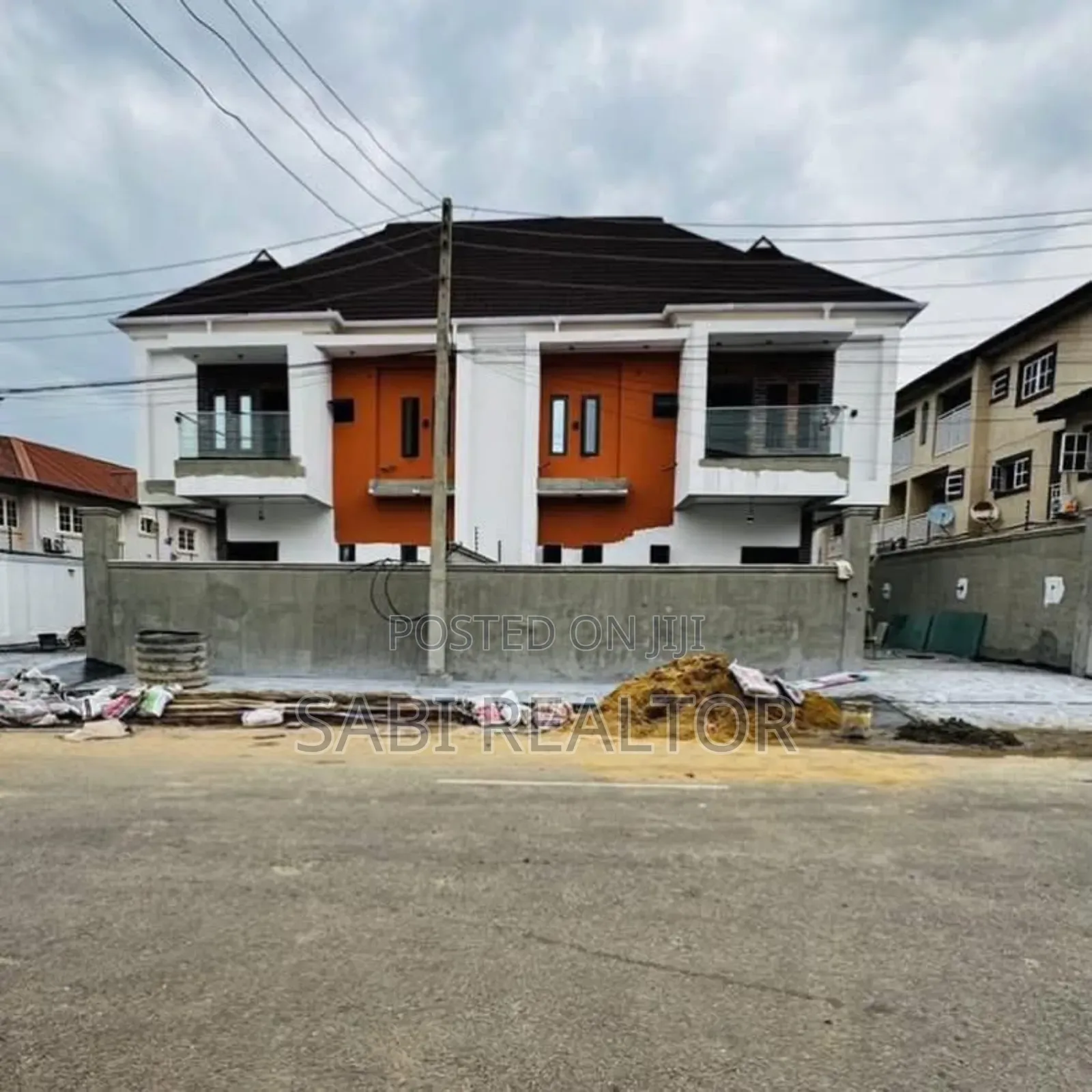 Furnished 4bdrm Duplex in Magodo, GRA Phase 1 for sale in GRA Phase 1