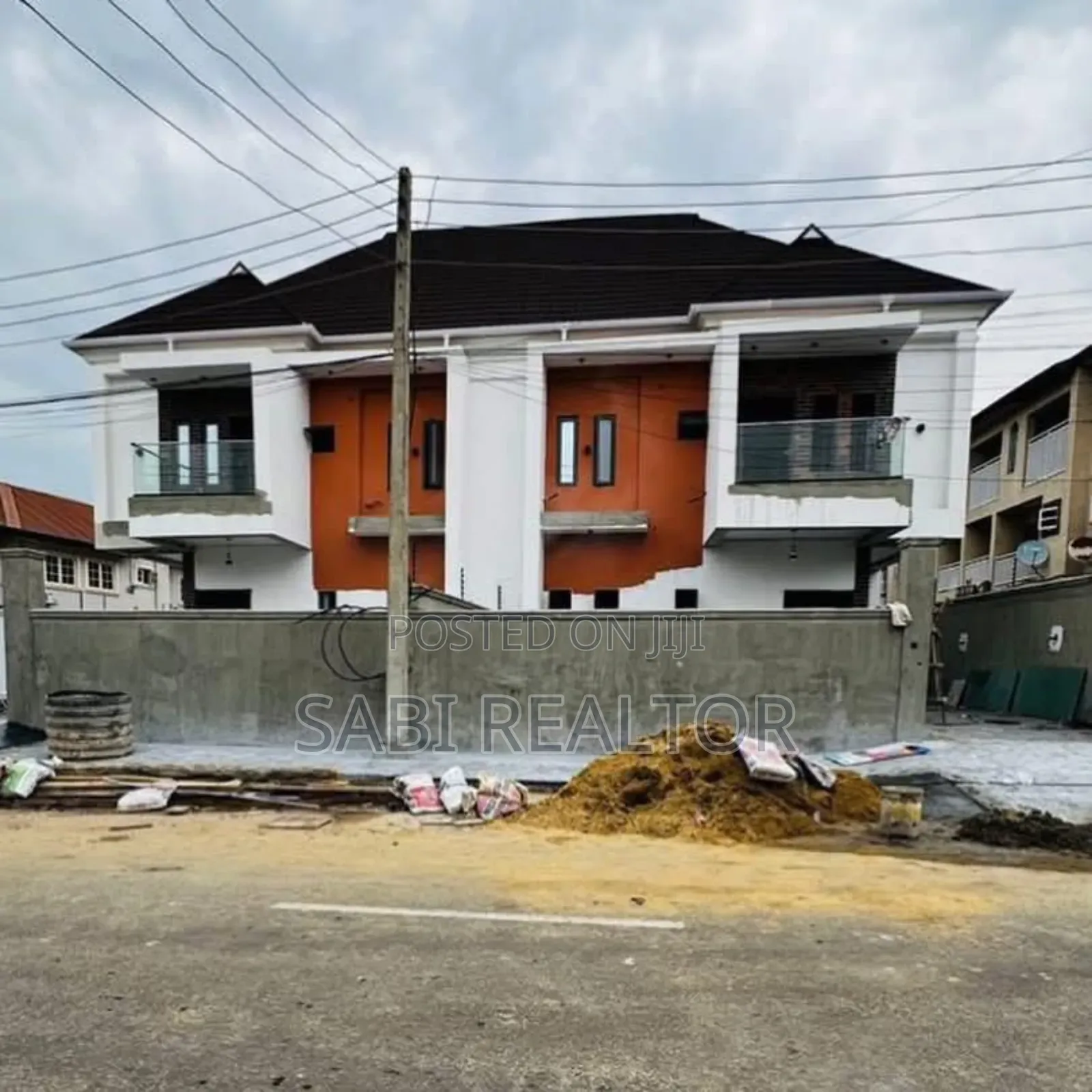 Furnished 4bdrm Duplex in Magodo, GRA Phase 1 for sale in GRA Phase 1