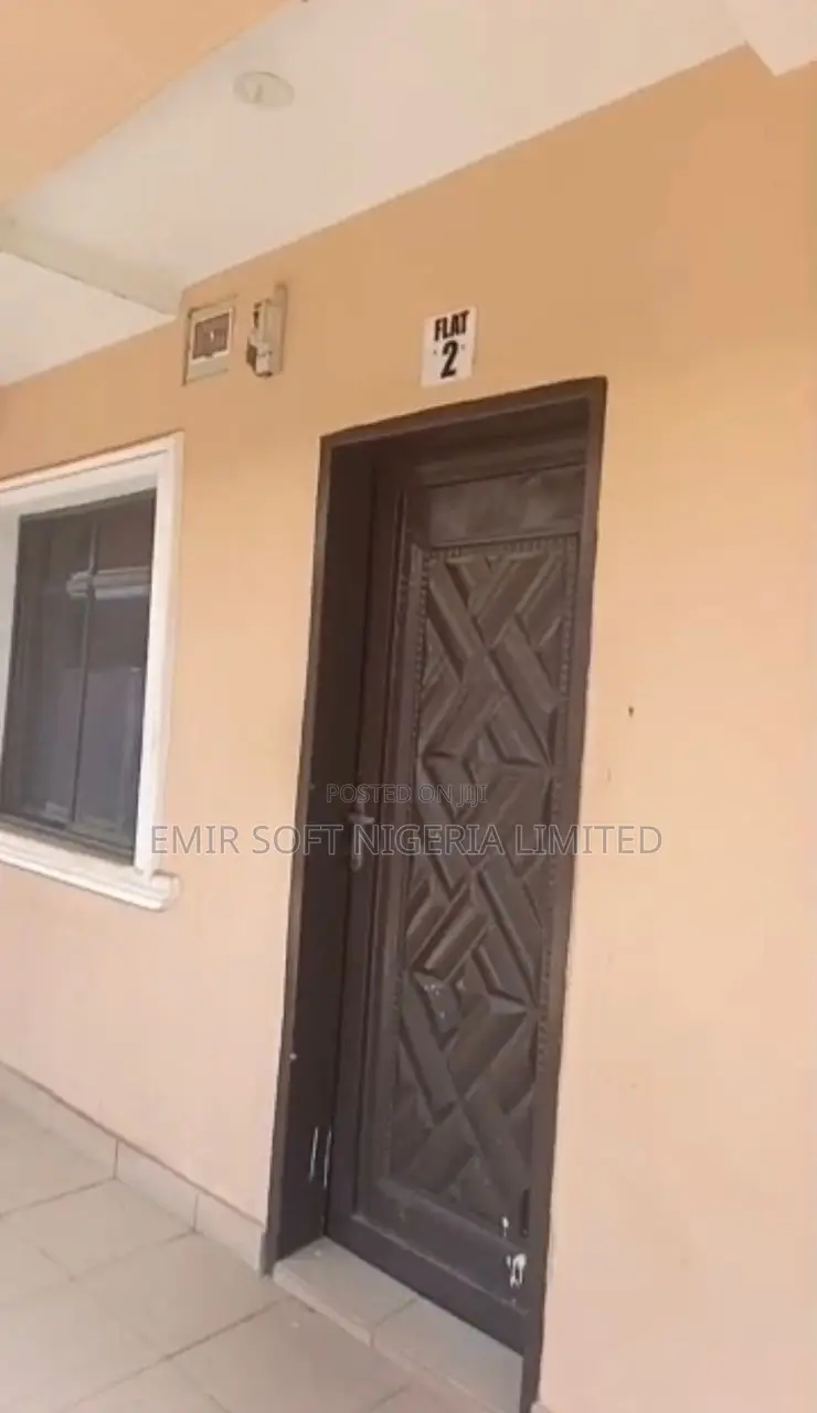 13bdrm Apartment in Eleyele for sale in Eleyele