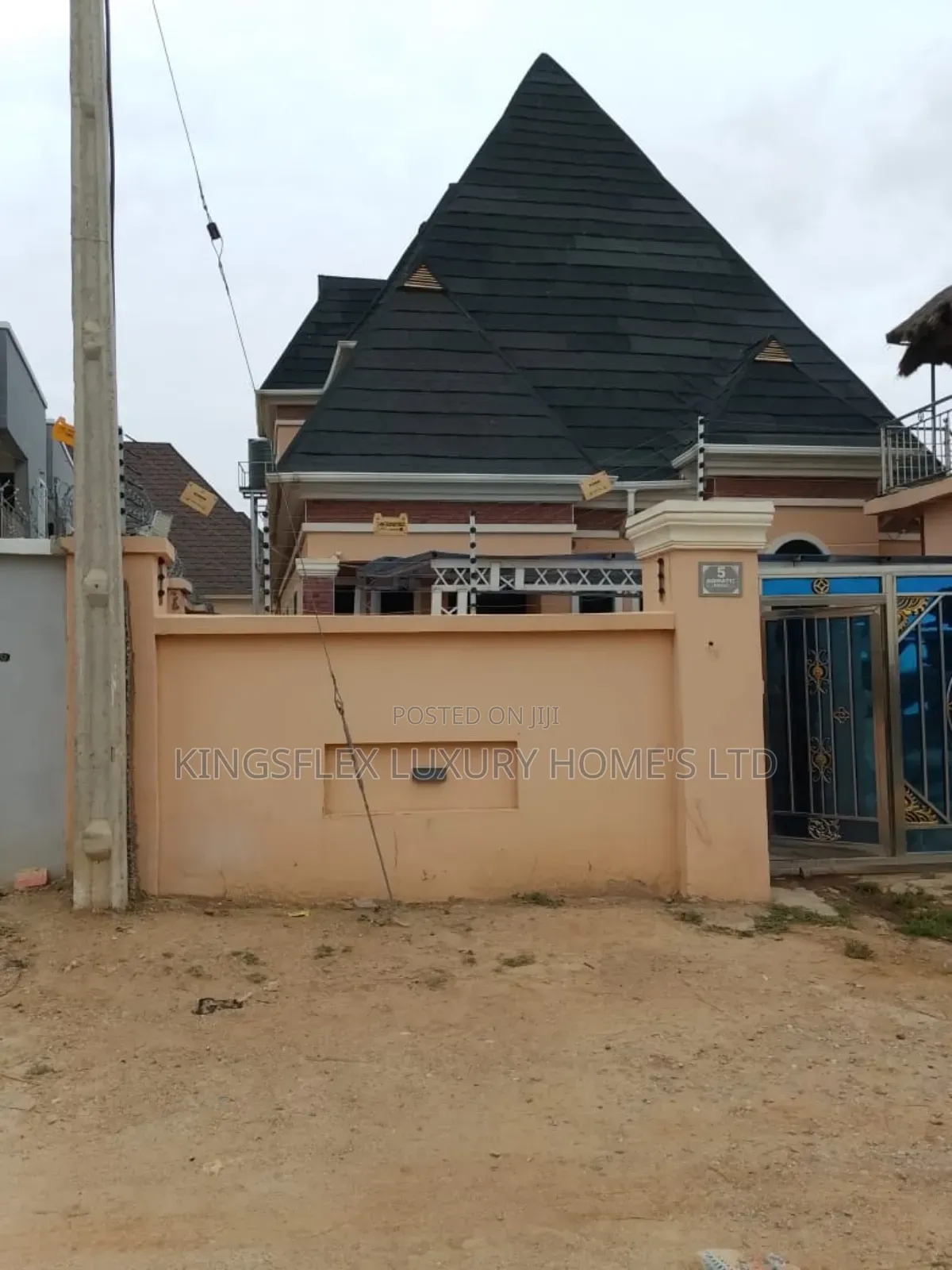 4bdrm Penthouse in Behind Becky 2, Karu for sale in Karu