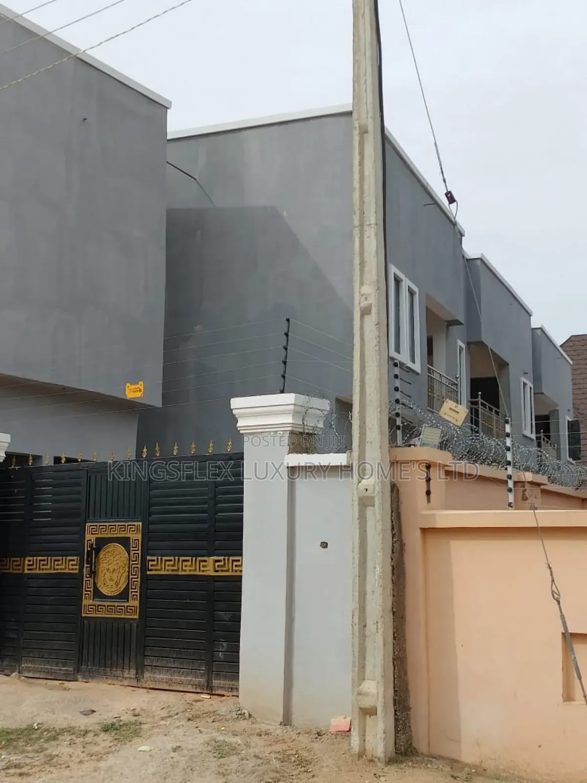6bdrm Block of Flats in Behind Becky 2, Karu for sale in Karu