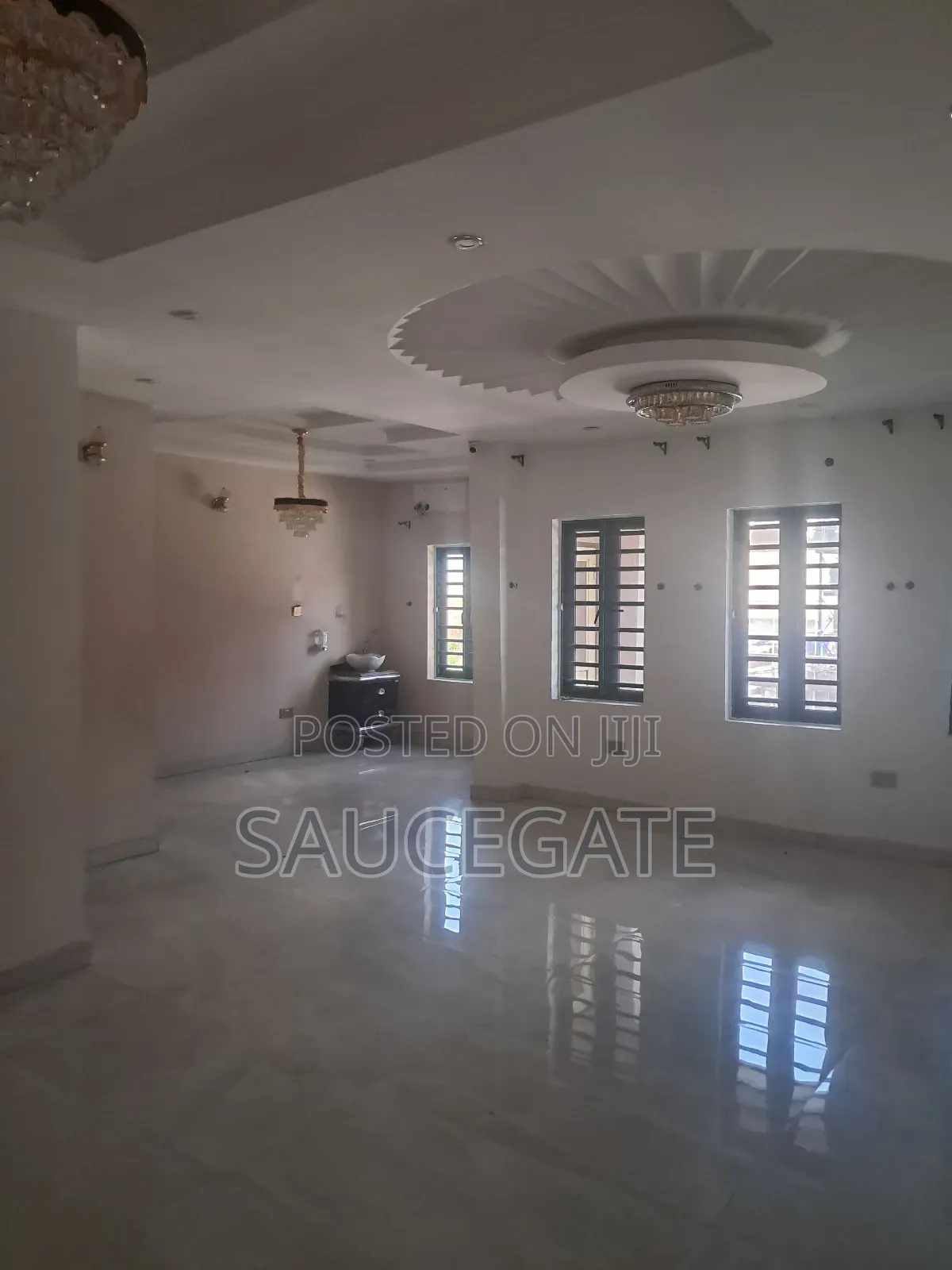 4bdrm Duplex in Prayer Estate, Apple Junction for sale in Apple Junction